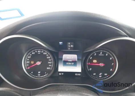 2016 Mercedes-Benz C 300 из США, поврежденный, VIN 55SWF4JB3GU165101